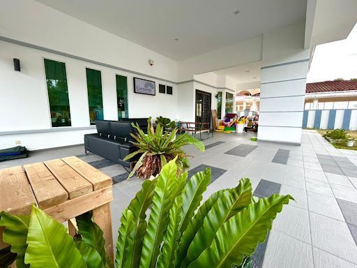 Genesis Therapy and Development Centre