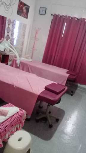 Urutan tradisional,saraf dan reflexology sungai udang